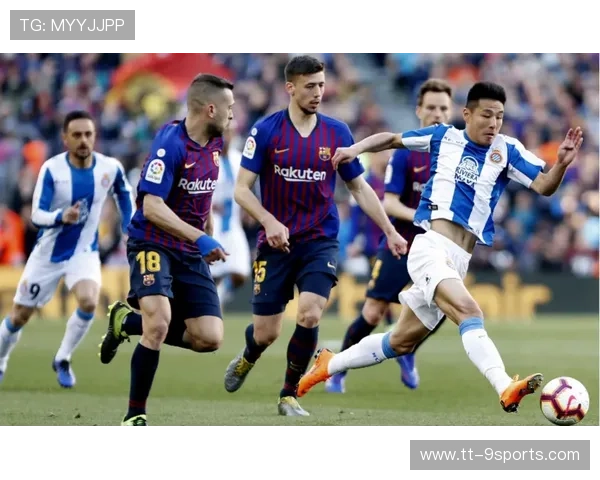 多特蒙德—雷纳托·桑切斯突破分球制造威胁